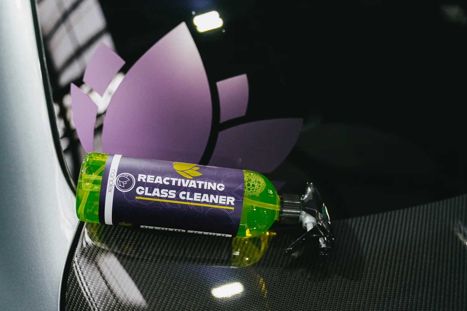 Reactivating Glass Cleaner - Image 6